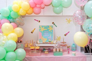 baby shower kūdikio sutiktuvių vakarėlis dekoracijos idėjos