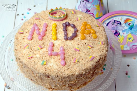 tortas mažasis ponis kaip pagaminti