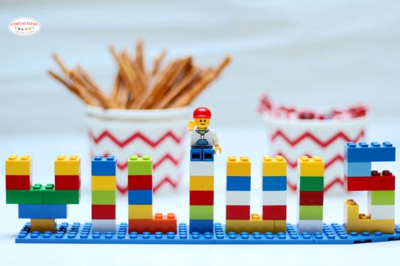 lego gimtadienis idėjos – užrašai iš lego, raidės, skaičiai