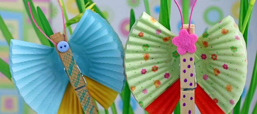 pavasarinės dekoracijos drugeliai iš keksiukų popierėlių