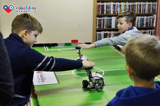 lego robotikos būreliai