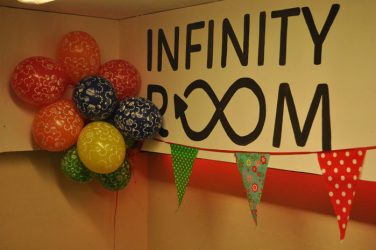 infinity room