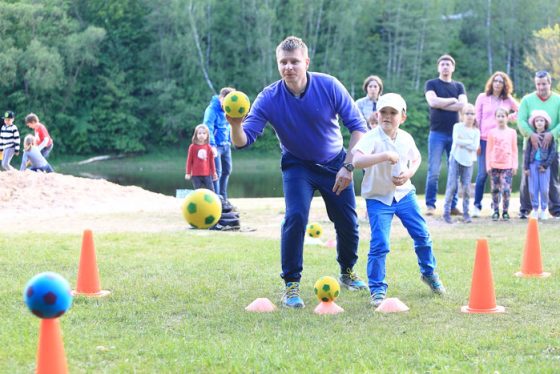 vaikų šventė gamtoje ką veikti