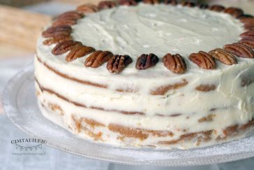 ypatingai skanus morkų tortas su pekano riešutais